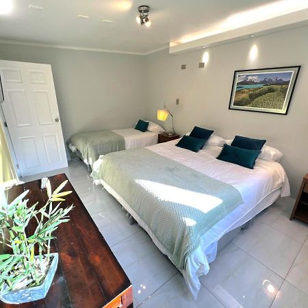 Appartement Incredible Downtown Duplex With Interior Backyard à Punta Arenas Extérieur photo