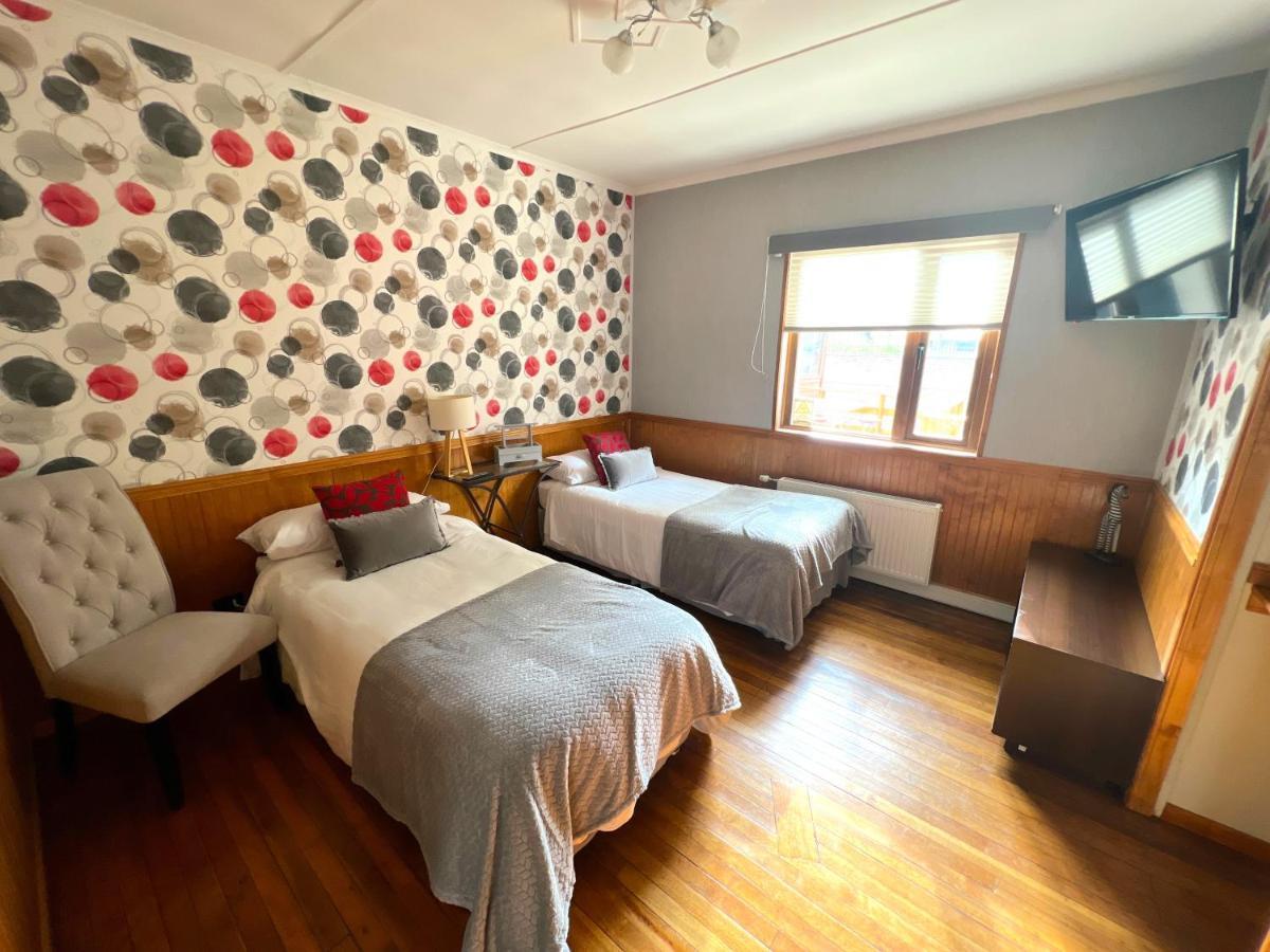 Appartement Incredible Downtown Duplex With Interior Backyard à Punta Arenas Extérieur photo