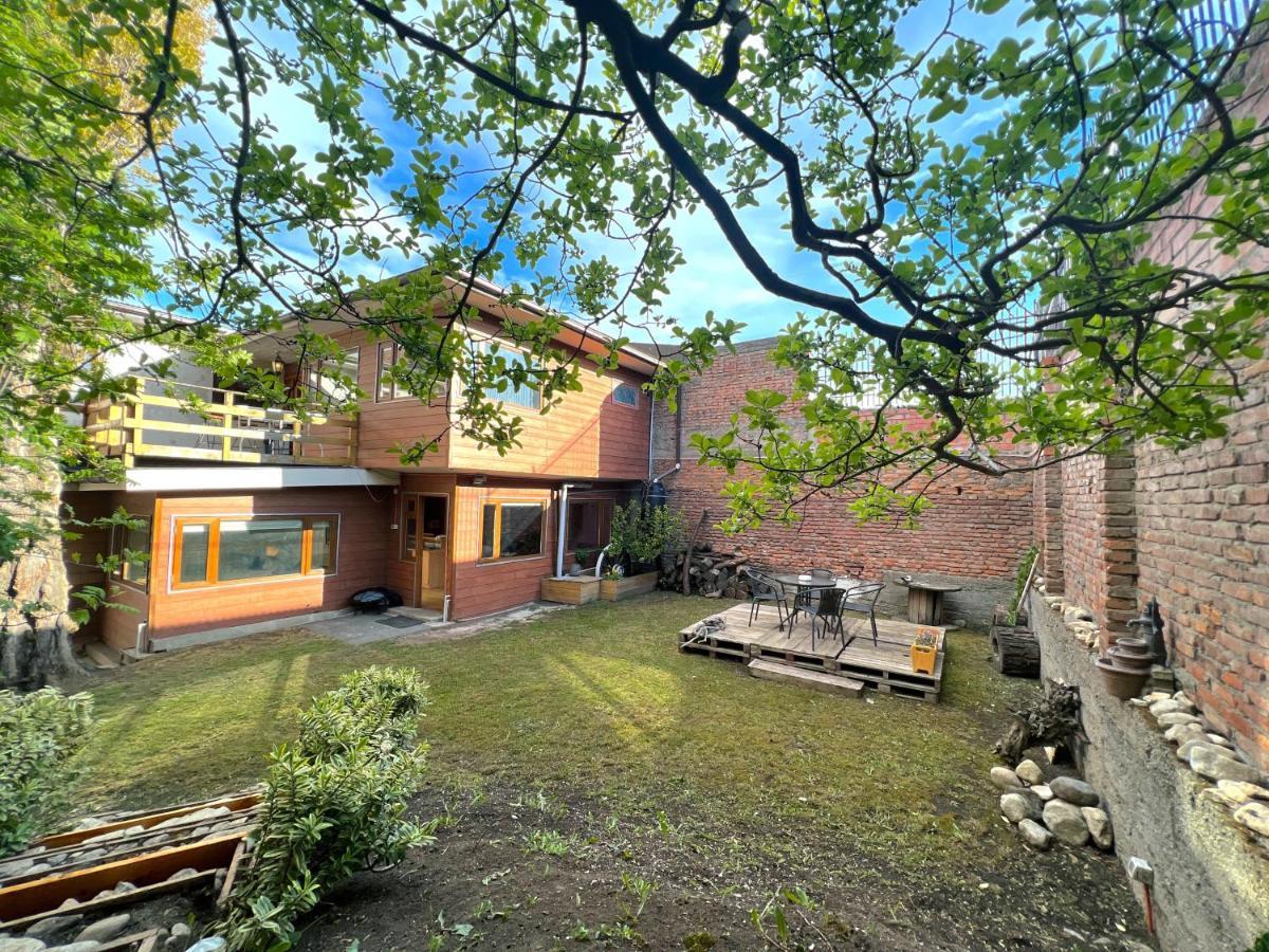 Appartement Incredible Downtown Duplex With Interior Backyard à Punta Arenas Extérieur photo
